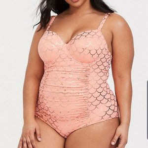 Torrid size 4(fuller bust) one piece swimsuit nwt!